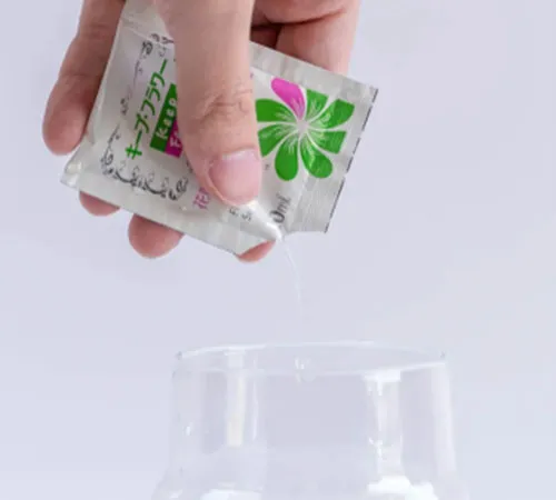 栄養剤・延命剤の使用で花の健康を守りながら届けます